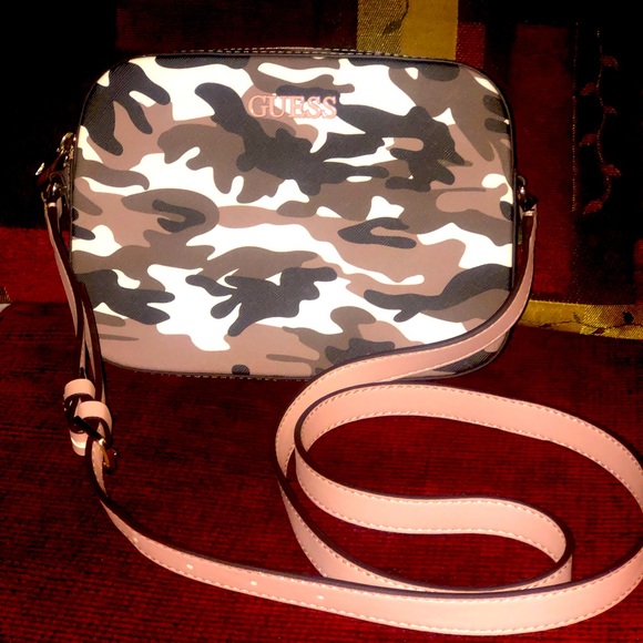 Pink And Green Camo GUESS Crossbody Purse - Picture 1 of 6